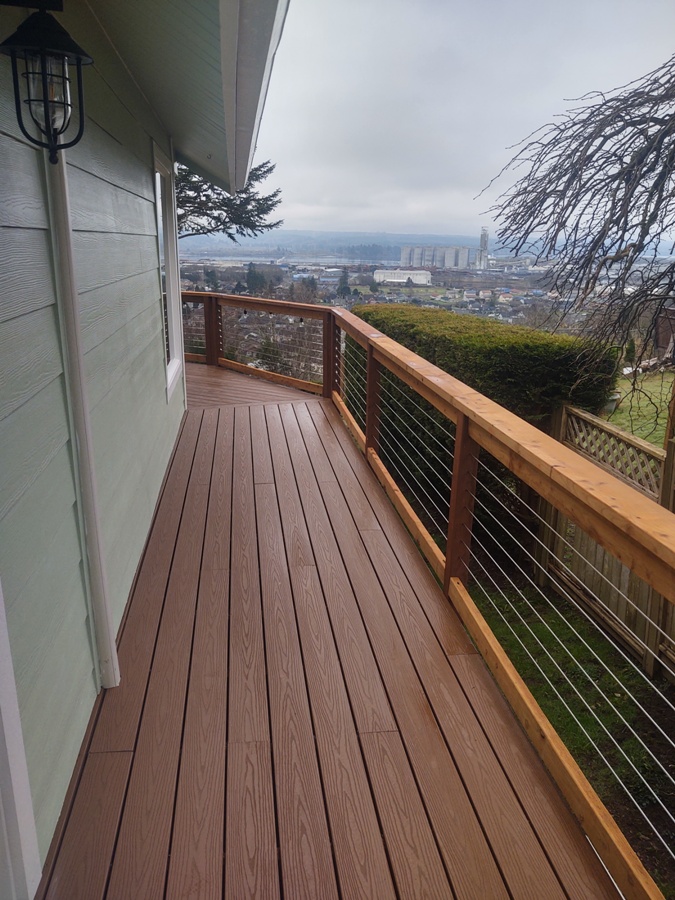 Composite deck with cable railing